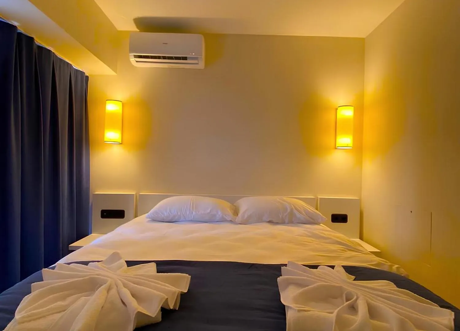 Seaside Aparthotel In Orbi City バトゥーミ