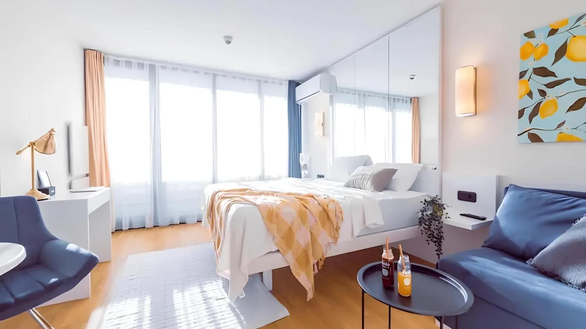 Seaside Aparthotel In Orbi City バトゥーミ アパート